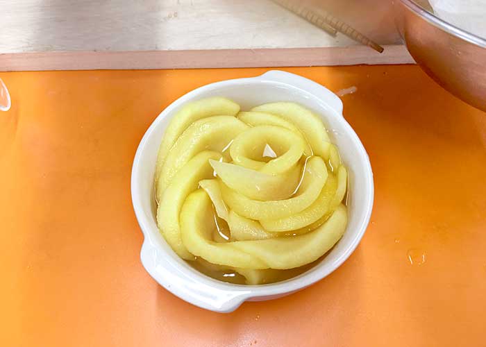 「湯せんで作れる！ 甘くて美味しい♡リンゴのコンポート」の作り方画像 6枚目