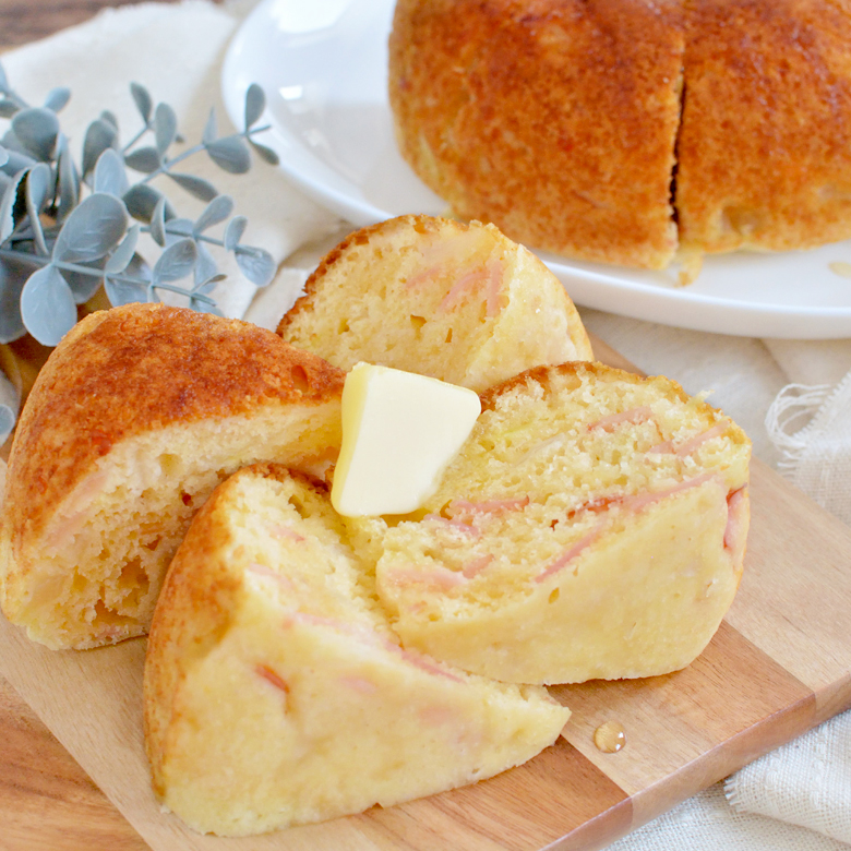 炊飯器で作れる ほのかな甘さのハムとチーズのメープルパン ドンキッチン ドンキが提案するレシピ集