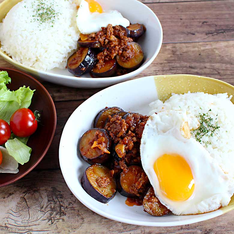 ナスがじゅわ旨！合挽き肉のボロネーゼご飯の写真