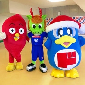 ドンペンと水戸ホーリーホックイベント MEGAドン・キホーテ勝田店出張店舗