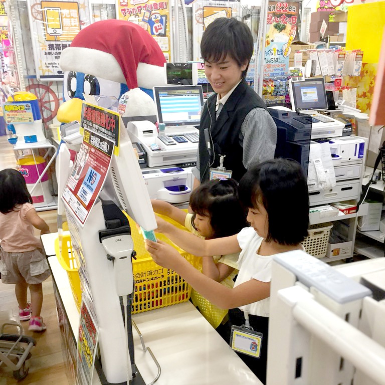 ドンペンとドン・キホーテ津桜橋店「ドンキホーテでお仕事体験」 6