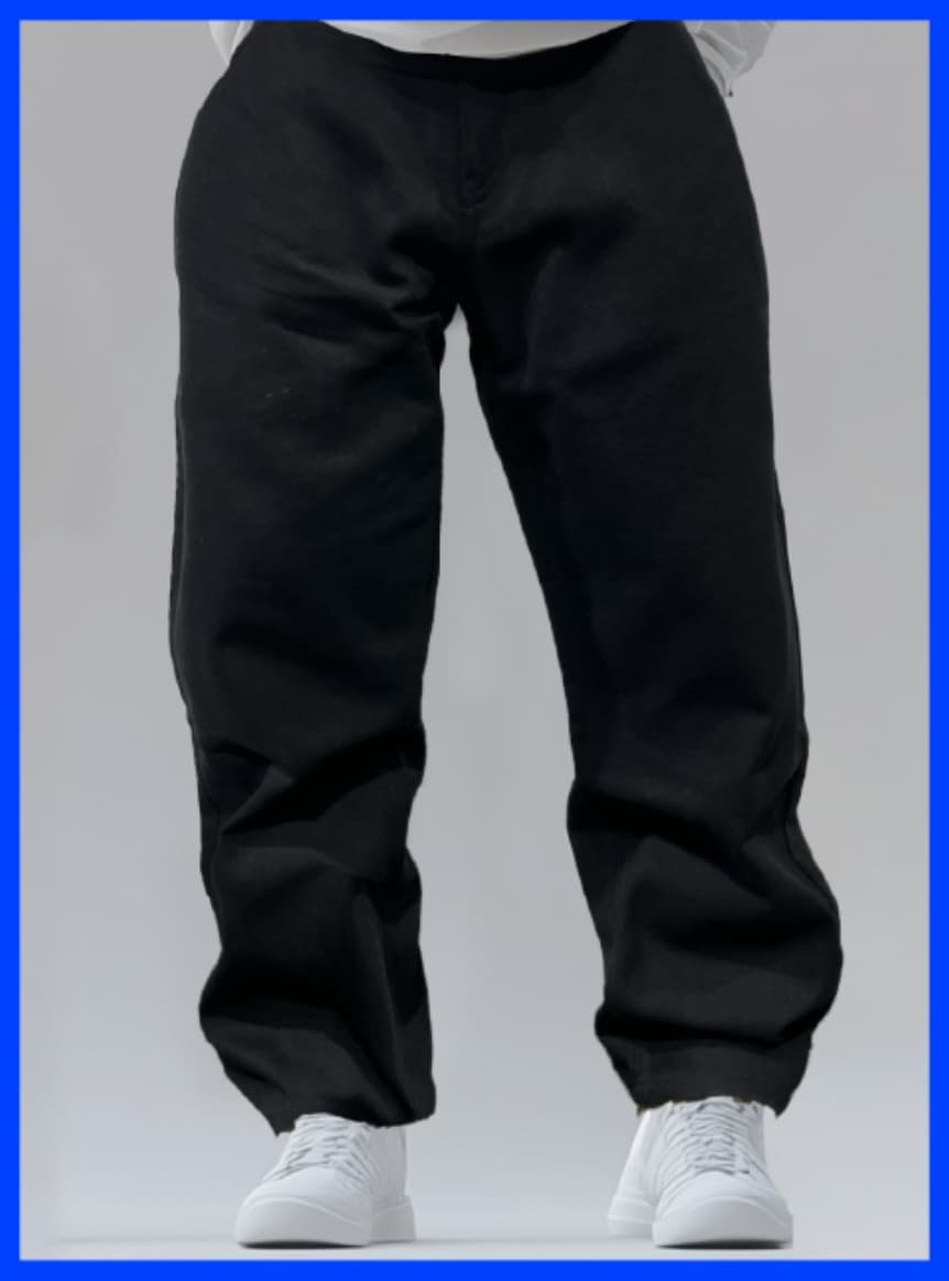 色褪せ知らずの黒ワイドパンツ