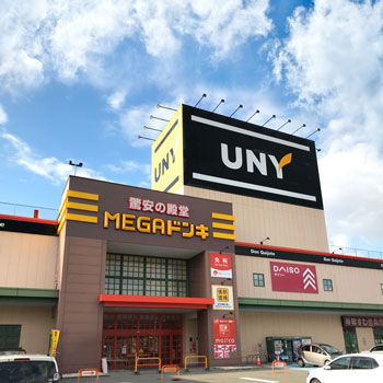 MEGAドン・キホーテUNY 高森店の店舗情報・駐車場情報