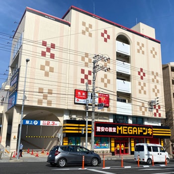 MEGAドン・キホーテ豊見城店の店舗情報・駐車場情報