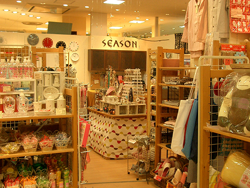 【閉店】SEASON　(シーズン） 店舗イメージ1